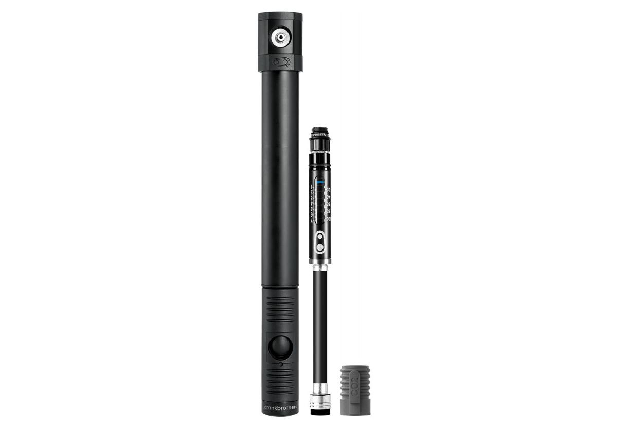 POMPE À MAIN CRANKBROTHERS KLIC HV MANOMÈTRE ET EMBOUT CO2 NOIR