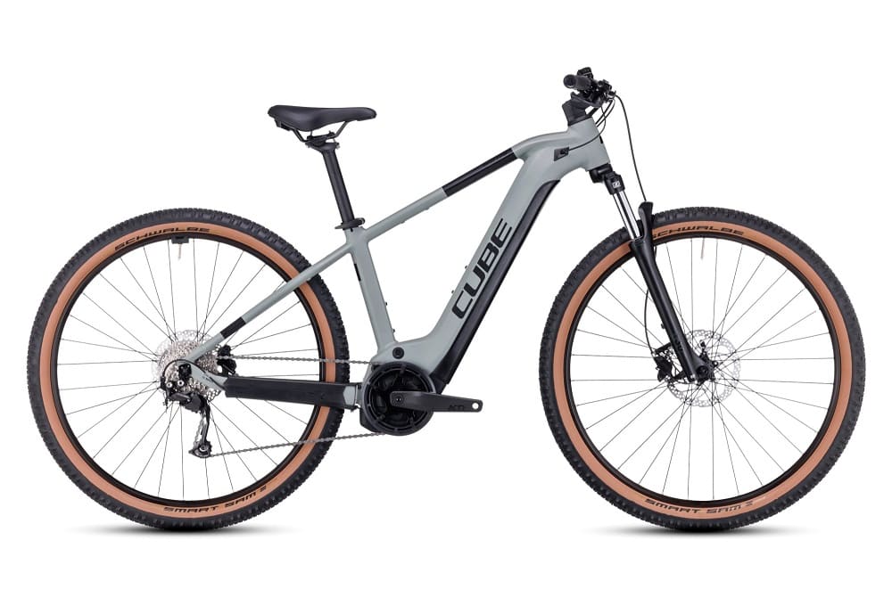 VTT Électrique Semi-Rigide Cube Reaction Hybrid Performance 500 Shimano Alivio 9V 500 Wh 29" Gris 2023