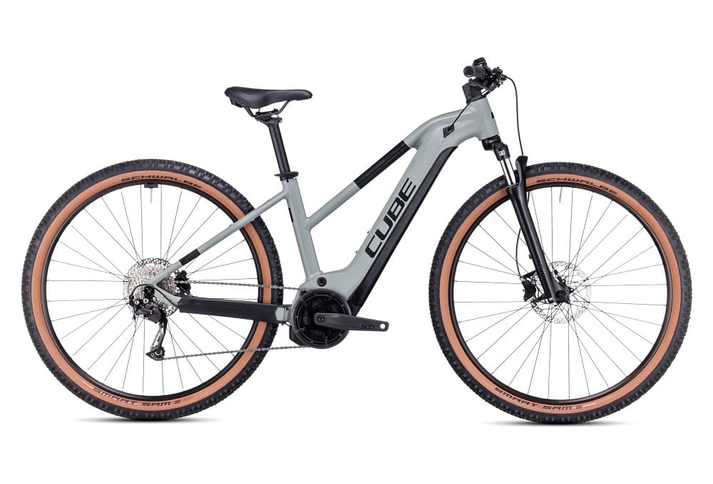 VTT Électrique Semi-Rigide Cube Reaction Hybrid Performance 500 Trapeze Shimano Alivio 9V 500 Wh 29" Gris Vert 2023