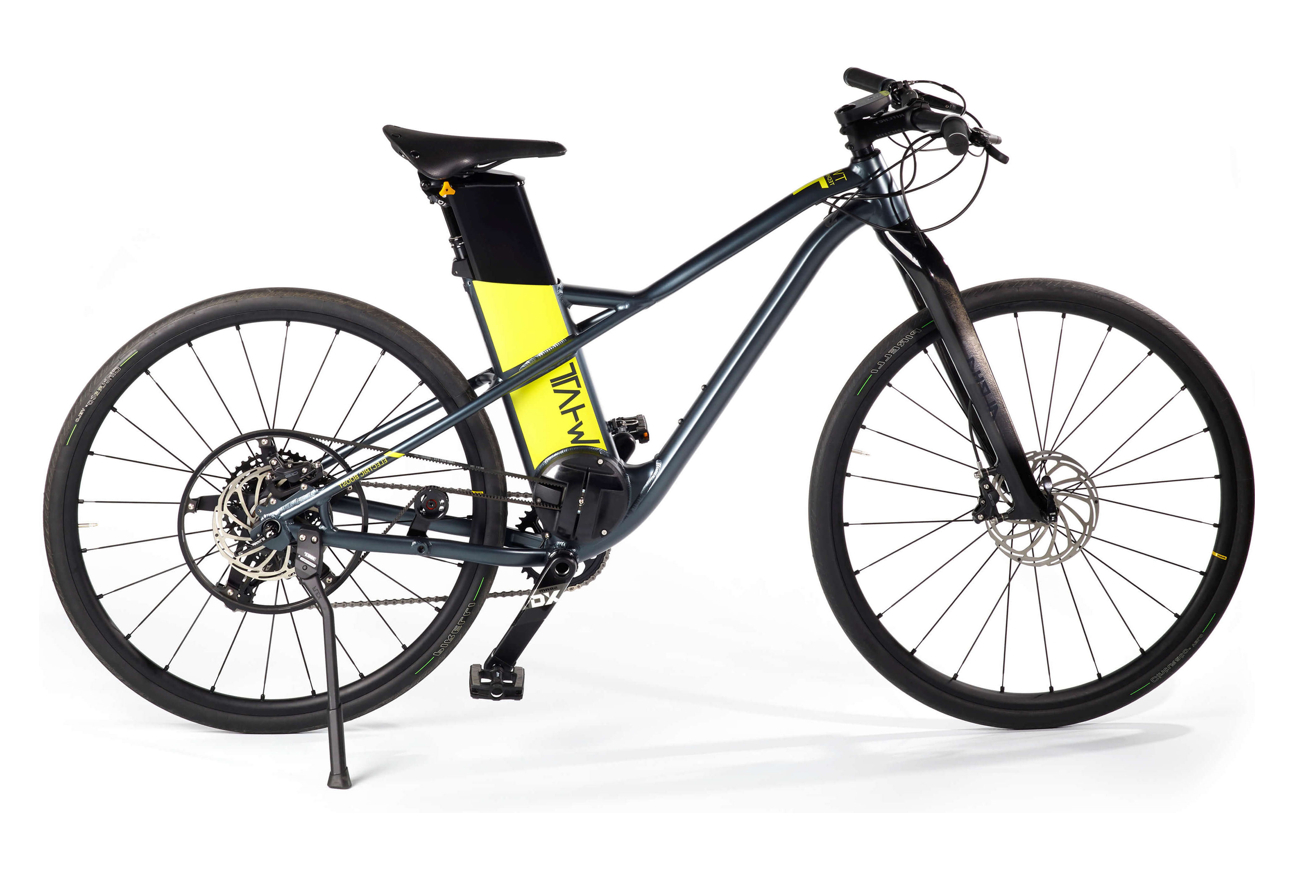 Vélo électrique hybride urbain Whatt TTMessenger Noir Jaune 2022
