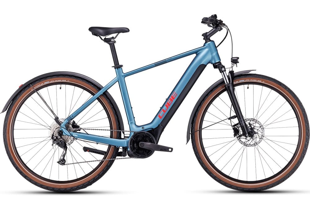 Vélo ville électrique Cube nuride hybrid performance 500 allroad metalblue´n´red